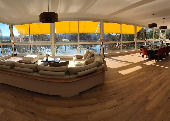 Ferienhaus Beau Rivage