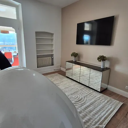 Beau Rivage Ferienhaus *